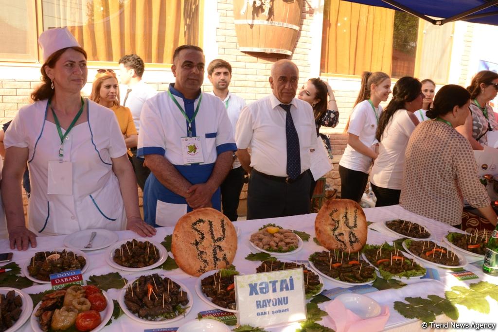 В Баку прошел первый Международный фестиваль долмы (ФОТО)