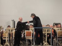 Незабываемый подарок бакинцам от музыкантов оркестра имени Узеира Гаджибейли (ФОТО)