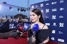 Российские звезды на красной дорожке фестиваля "Жара" в Баку – день второй (ФОТО)