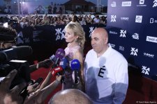 Российские звезды на красной дорожке фестиваля "Жара" в Баку – день второй (ФОТО)