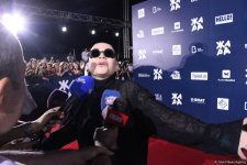 Российские звезды на красной дорожке фестиваля "Жара" в Баку – день второй (ФОТО)