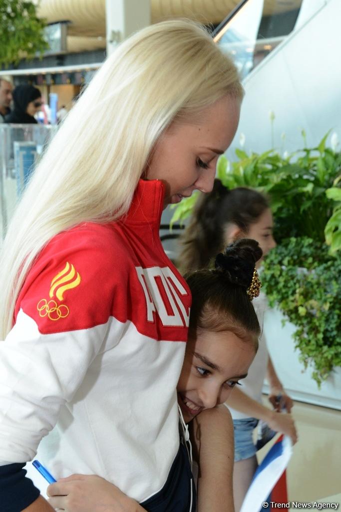 World champions arriving in Baku for FIG World Cup Final in Rhythmic Gymnastics (PHOTOS)