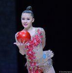 Первый день соревнований Кубка мира по художественной гимнастике в Баку (ФОТОРЕПОРТАЖ)