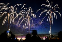 Огненные буквы Азербайджана в небе над Москвой: Международный фестиваль фейерверков (ФОТО)