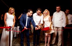 Торжественное открытие кинотеатра CinemaPlus в Amburan Mall: арки с цветами, шары и огромный дирижабль (ФОТО/ВИДЕО)