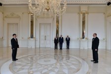 Президент Ильхам Алиев принял верительные грамоты посла Китая