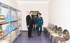 Президент Ильхам Алиев ознакомился с условиями, созданными на погранзаставе "Лаза" Шекинского погранотряда (ФОТО)