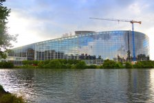 Путешествие в Европу: Прогулка по водным каналам Страсбурга (часть 4, ФОТО)