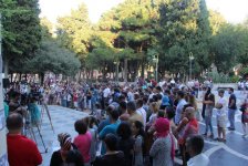 Как отдыхают бакинцы и гости столицы в уик-энд (ФОТО)