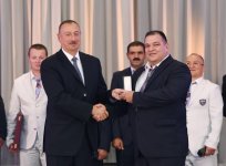 Президент Ильхам Алиев и его супруга встретились с участвовавшими в XXXI Летних Олимпийских играх спортсменами