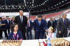 Президент  Ильхам Алиев принял участие в церемонии старта первого тура 42-й Всемирной шахматной олимпиады (ФОТО)