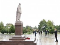 Президент Ильхам Алиев открыл в Масаллы Площадь флага и Музей государственных атрибутов Азербайджана (ФОТО)