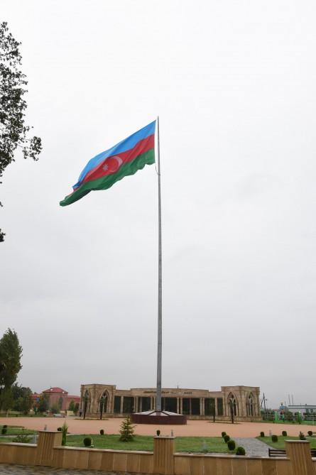 Президент Ильхам Алиев открыл в Масаллы Площадь флага и Музей государственных атрибутов Азербайджана (ФОТО)