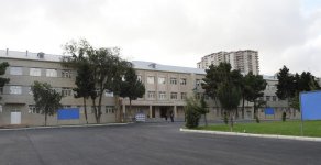 Президент  Ильхам Алиев ознакомился с условиями, созданными после капитального ремонта в здании школы № 265 в Баку (ФОТО)