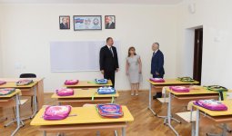 Президент  Ильхам Алиев ознакомился с условиями, созданными в новом учебном корпусе школы № 245 в Баку (ФОТО)