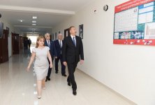 Президент  Ильхам Алиев ознакомился с условиями, созданными в новом учебном корпусе школы № 245 в Баку (ФОТО)