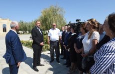 Президент Ильхам Алиев: Основные инфраструктурные проекты уже завершаются, на следующем этапе должны больше развиваться местное производство, сельское хозяйство, туризм