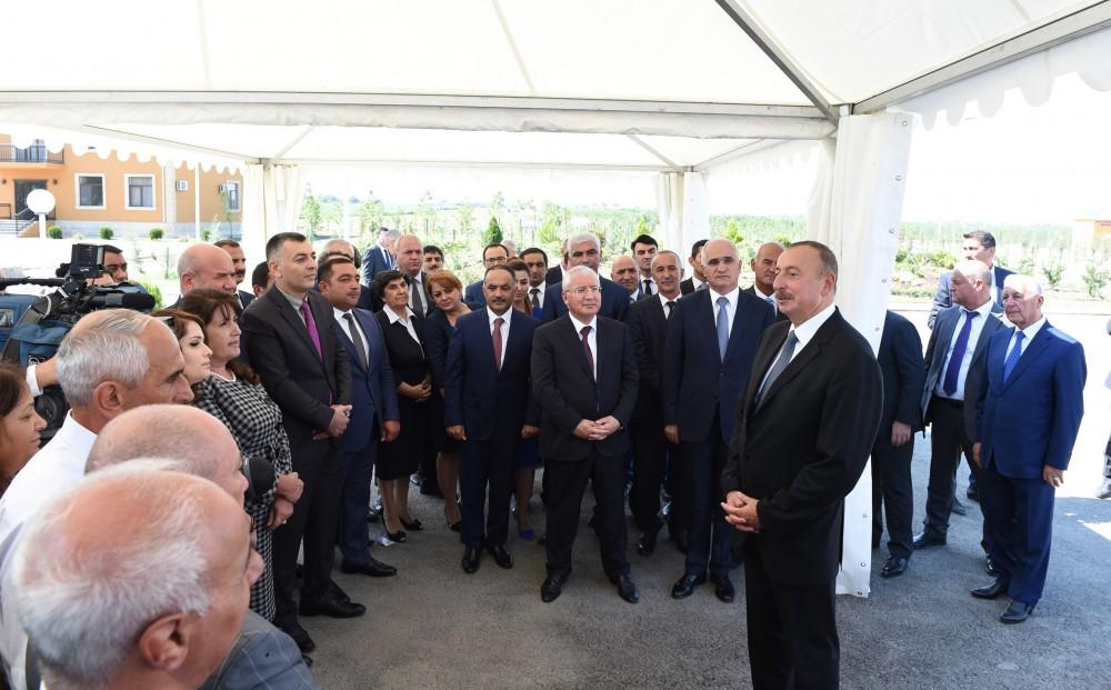 Президент Ильхам Алиев принял участие в открытии Яламинского агропарка (ФОТО)