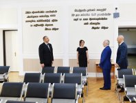 Президент Ильхам Алиев ознакомился с условиями, созданными в новом учебном корпусе бакинской школы №32 (ФОТО)(ФОТО)
