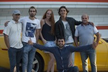 Желтый цвет осени в автомобиле – фотопроект актера Джорджа Гафарова и Кристины Столяренко