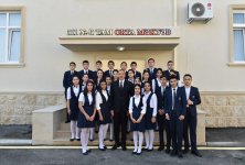 Президент Ильхам Алиев принял участие в открытии нового здания средней школы номер 311 в Баку (ФОТО)