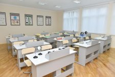 Президент Ильхам Алиев принял участие в открытии нового здания средней школы номер 311 в Баку (ФОТО)