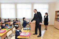 Президент Ильхам Алиев принял участие в открытии нового здания средней школы номер 311 в Баку (ФОТО)
