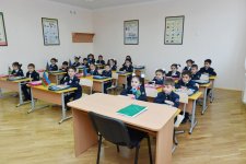 Президент Ильхам Алиев принял участие в открытии нового здания средней школы номер 311 в Баку (ФОТО)