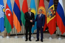 Президент Азербайджана принял участие в заседании  Совета глав государств СНГ в Бишкеке (ФОТО)