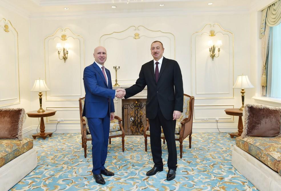 Президент Азербайджана встретился с премьером Молдовы (ФОТО)