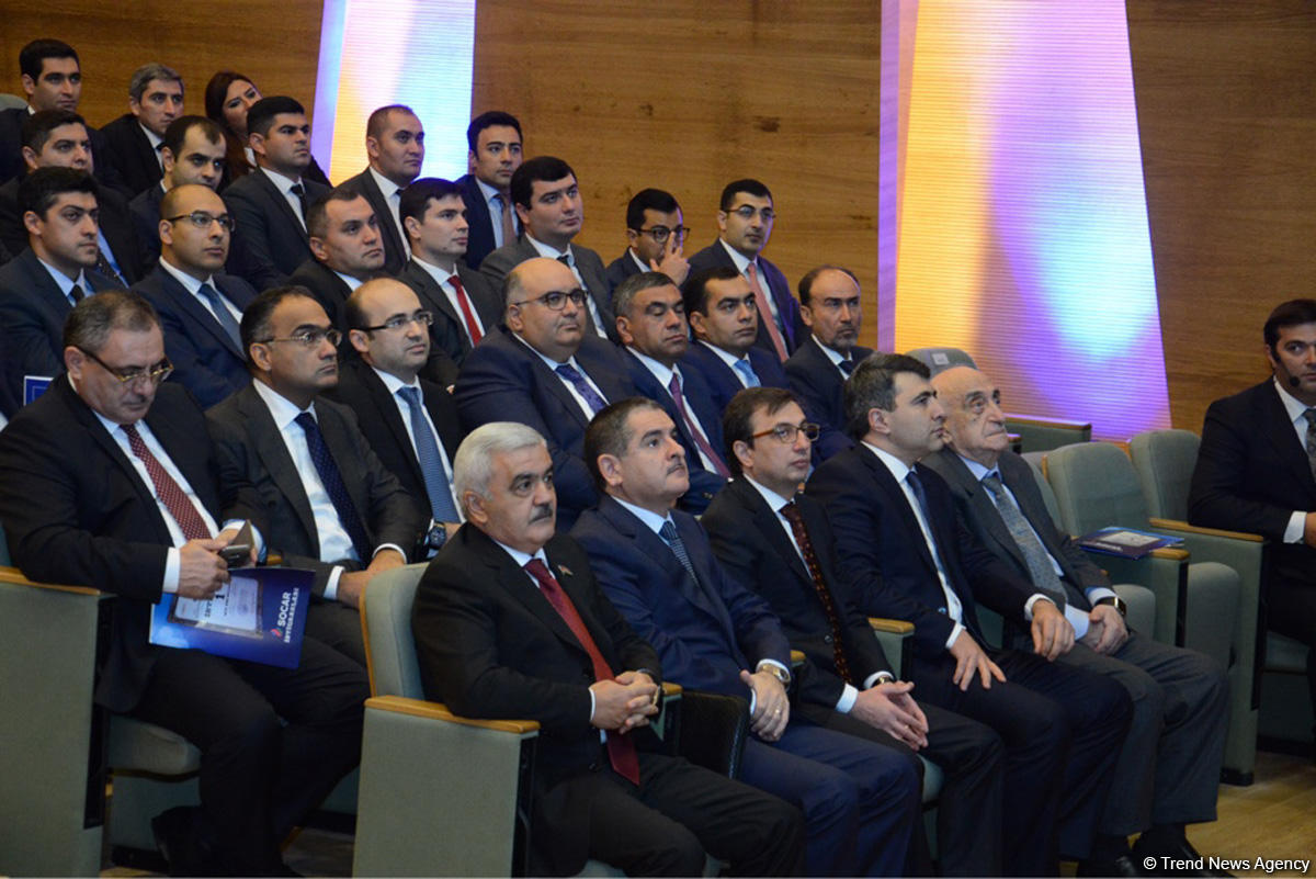 Ровнаг Абдуллаев: SOCAR намерена диверсифицировать свои финансовые каналы (ФОТО)