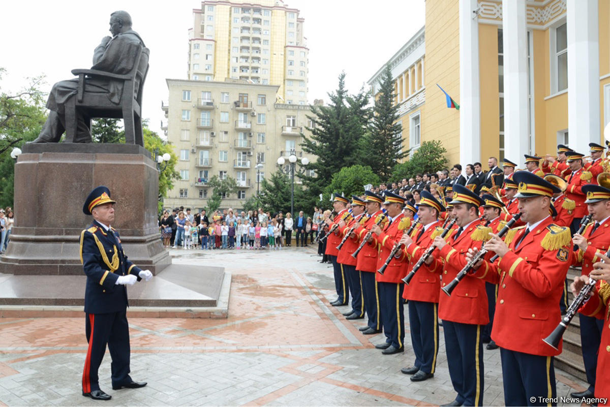 В Азербайджане отмечают День национальной музыки (ФОТО)