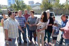 Россияне в Азербайджане голосуют на выборах в Госдуму (ФОТО)