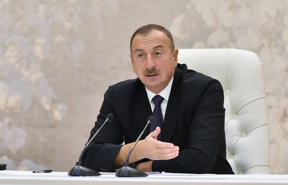 Под председательством Президента Ильхама Алиева в Сабирабаде прошло совещание по развитию хлопководства (ФОТО)