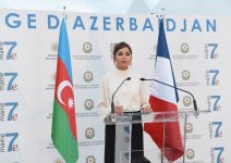 Первая леди Мехрибан Алиева приняла участие в церемонии открытия "Азербайджанского городка" в Париже (ФОТО)