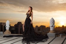 Кенуль Азизова встретила утро в Баку фотопроектом "Gəl ey səhər" (ФОТО)