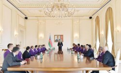 Президент Ильхам Алиев встретился со спортсменами, принявшими участие в XV Летних Паралимпийских играх (ФОТО)