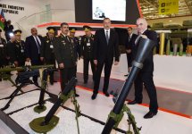 Президент Ильхам Алиев посетил Азербайджанскую международную оборонную выставку (ФОТО)