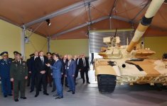 Президент Ильхам Алиев посетил Азербайджанскую международную оборонную выставку (ФОТО)