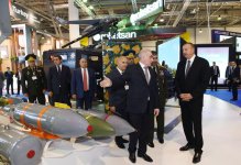 Президент Ильхам Алиев посетил Азербайджанскую международную оборонную выставку (ФОТО)