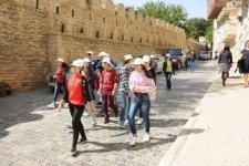 В Баку началась Неделя туризма для детей (ФОТО)