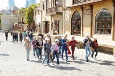 В Баку началась Неделя туризма для детей (ФОТО)