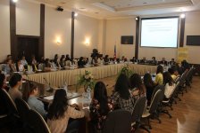 В Баку обсудили вопросы формирования семьи, сохранения семейных ценностей (ФОТО)