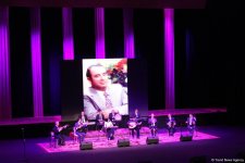 Лучшие хиты Алекпера Тагиева в исполнении азербайджанских звезд (ФОТО)