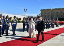 Состоялась церемония официальной встречи Папы Римского (ФОТО)