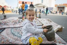 В Минске прошел красочный азербайджанский фестиваль "Праздник граната" (ВИДЕО, ФОТО)