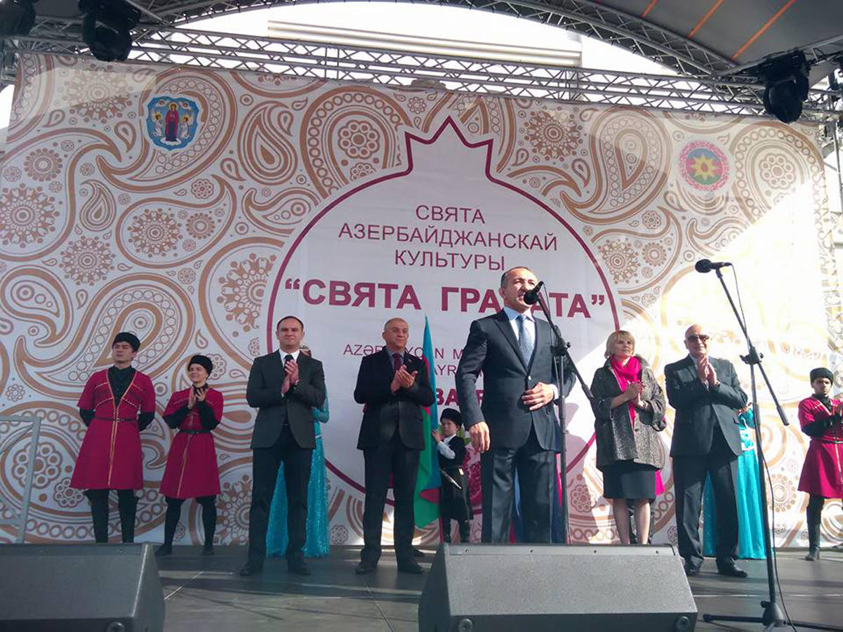 В Минске прошел красочный азербайджанский фестиваль "Праздник граната" (ВИДЕО, ФОТО)