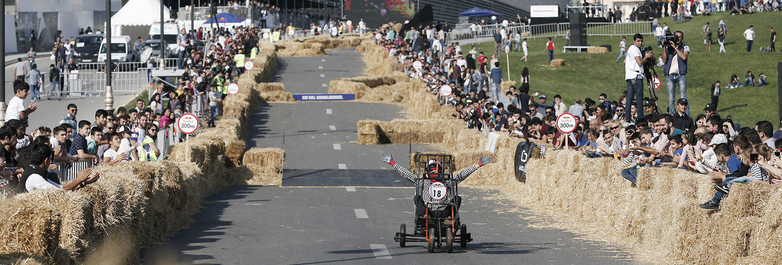 Интервью с победителями креативных гонок Red Bull Soapbox Race в Баку (ФОТО-ВИДЕО)