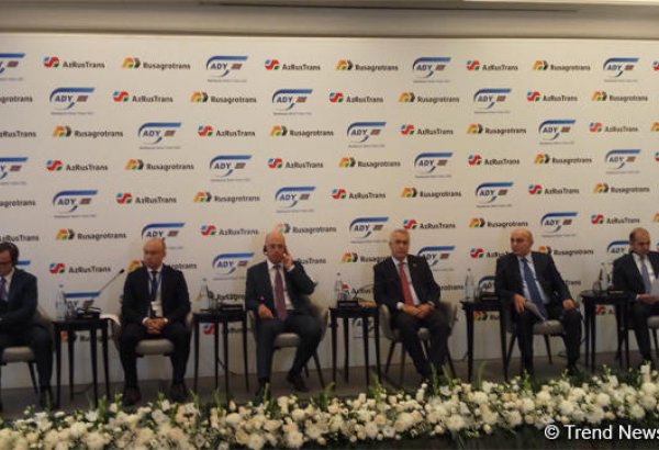 Azerbaijan, Russia create JV to transport grain by rail (PHOTO)