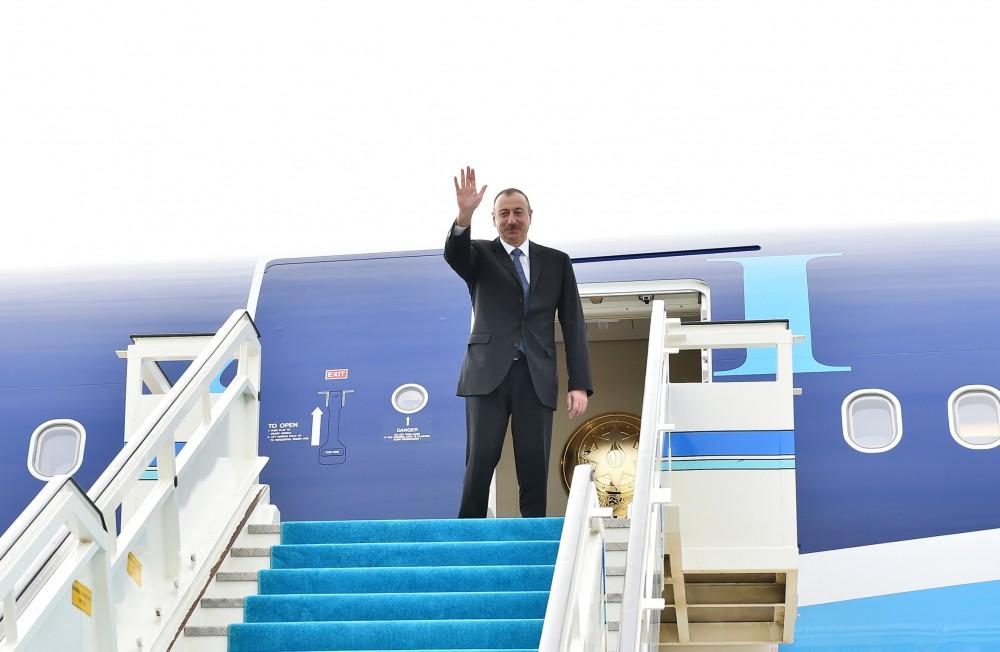 Ilham Aliyev completes working visit to Turkey (PHOTO)